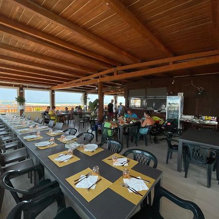 Spiaggia Le Dune Residence Margherita Di Savoia Bagian luar foto