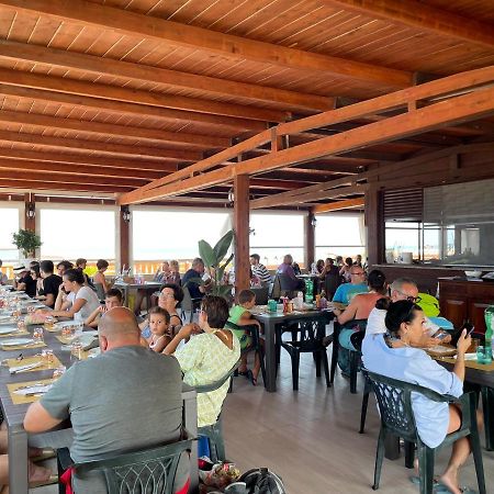 Spiaggia Le Dune Residence Margherita Di Savoia Bagian luar foto