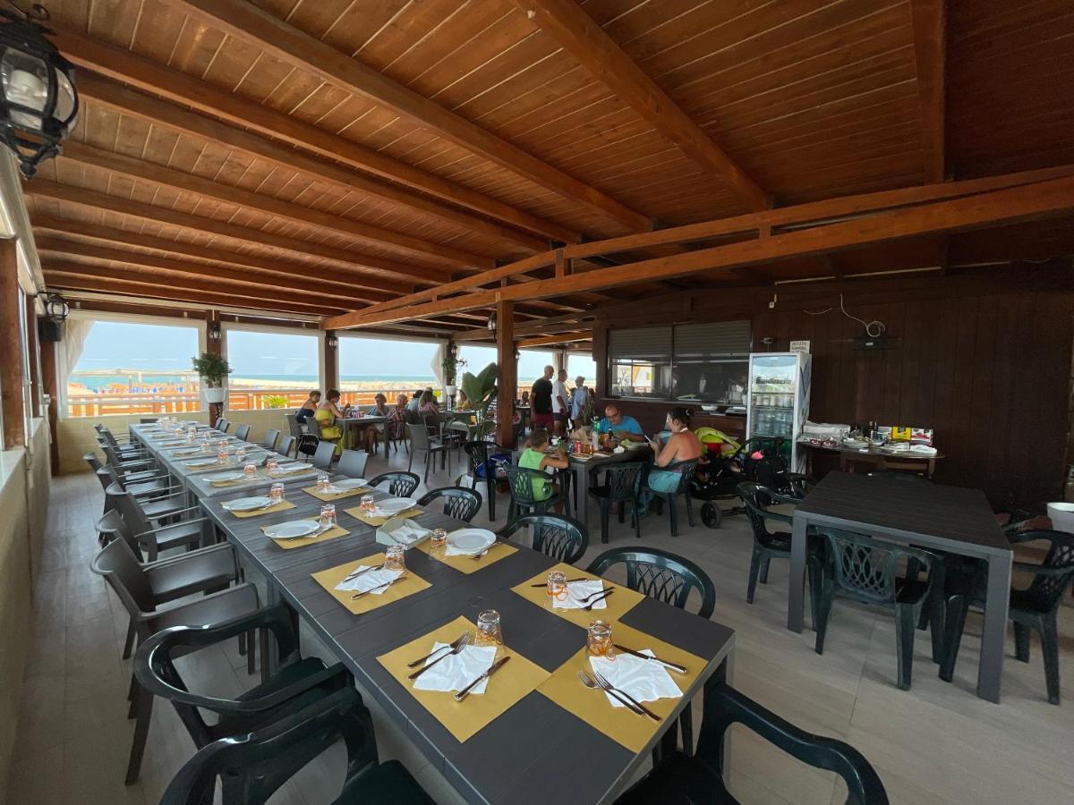 Spiaggia Le Dune Residence Margherita Di Savoia Bagian luar foto